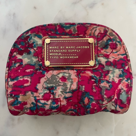 Marc by Marc Jacobs Floral Makeup Pouch - Picture 1 of 7